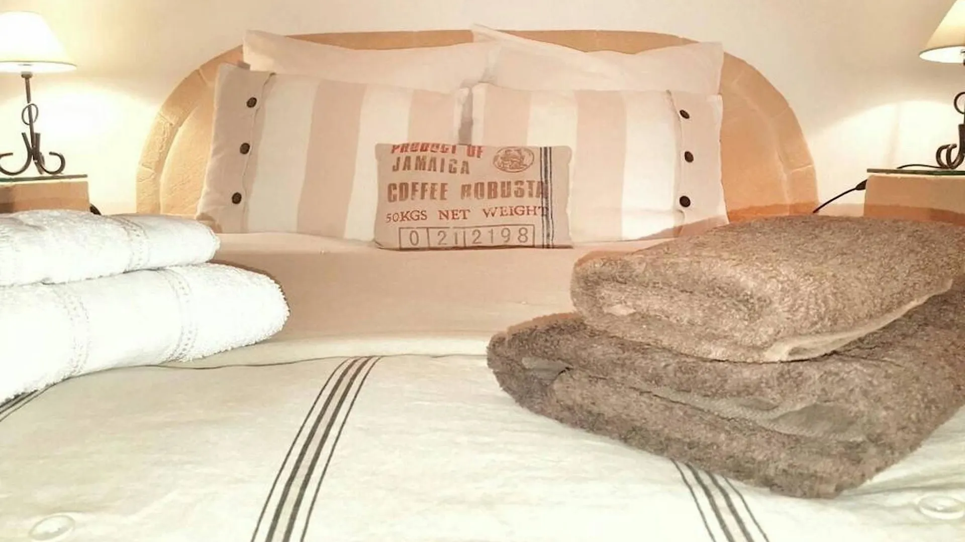 House With 3 Bedrooms In S'Illot-Cala Morlanda, With Furnished Terrace 아파트 실로트